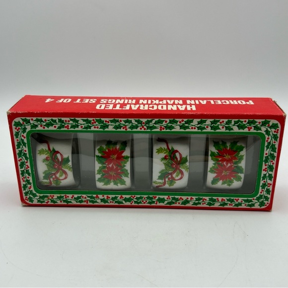 Vintage Set of 4 Handcrafted Porcelain Napkin Rings, Holders Holly & Poinsettias - Picture 1 of 9